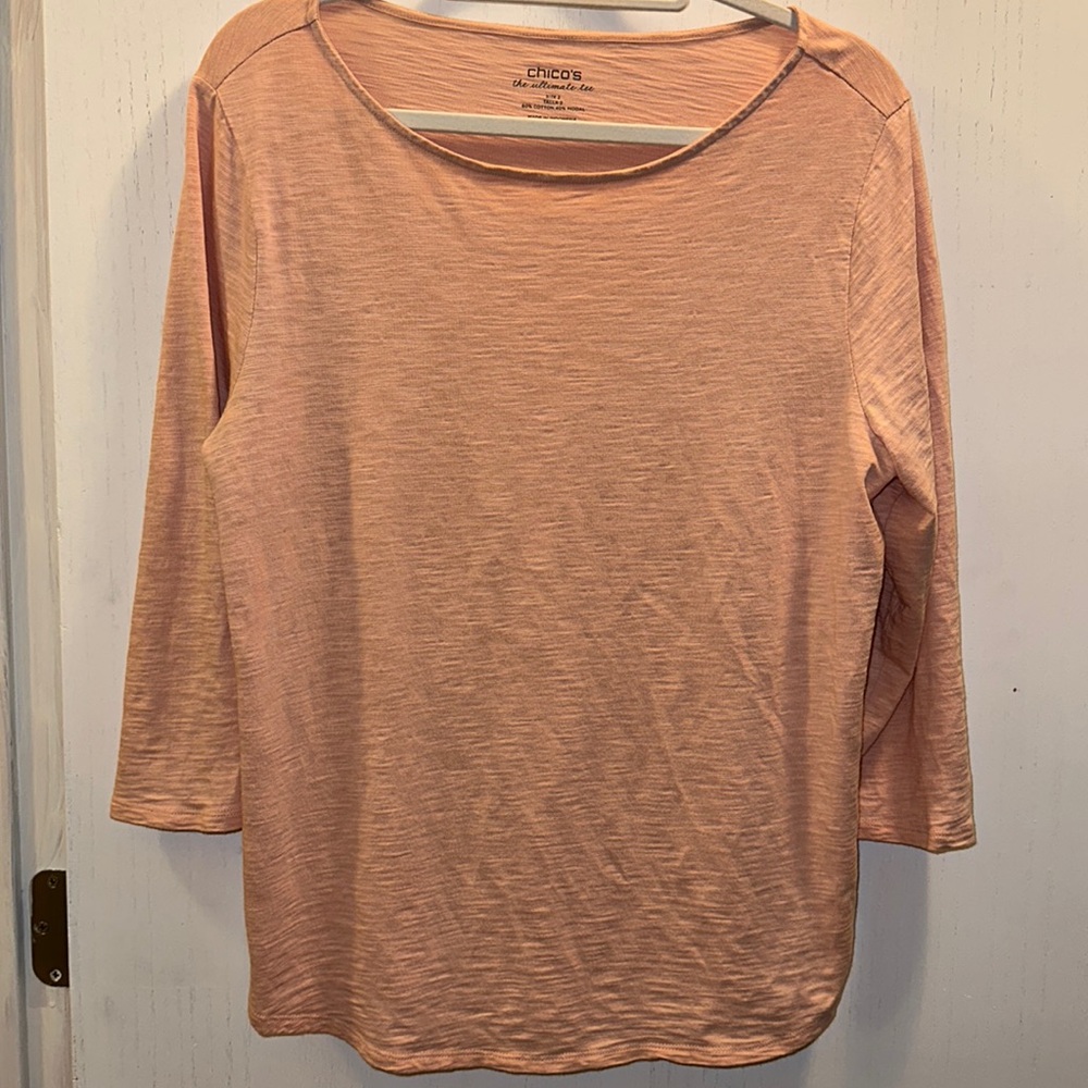 Chico’s “the ultimate tee” 3/4 sleeve soft pink/peach Size 2. 60%cotton 40%model